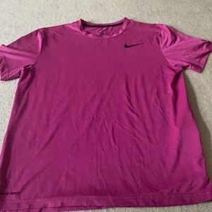 Nike pink dr fit tee men medium